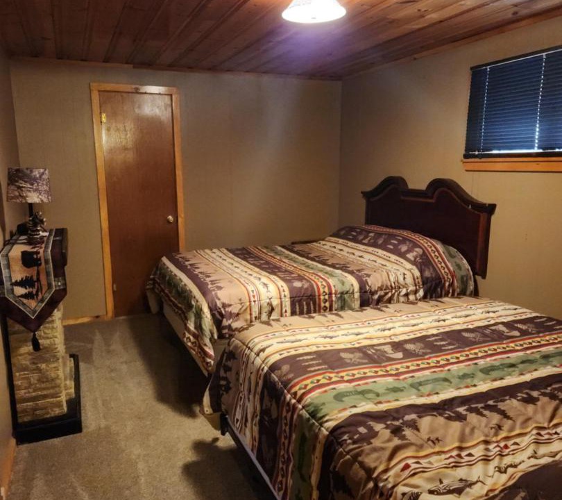 Photo of Bedroom in Eagle Nest