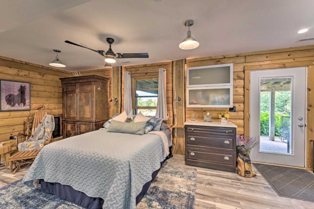 Photo of Bedroom in Bassett
