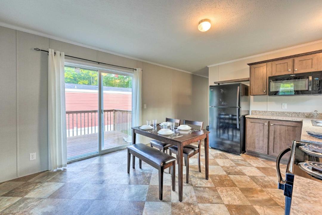 Photo of Livingroom in Cassopolis
