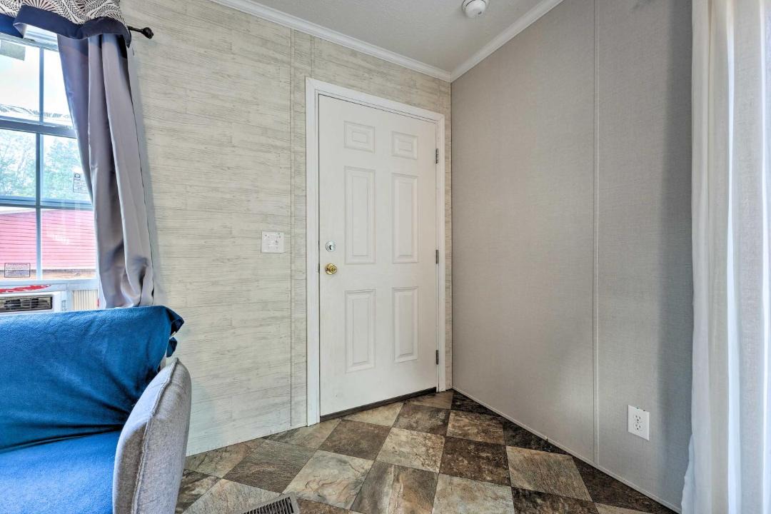Photo of Bedroom in Cassopolis