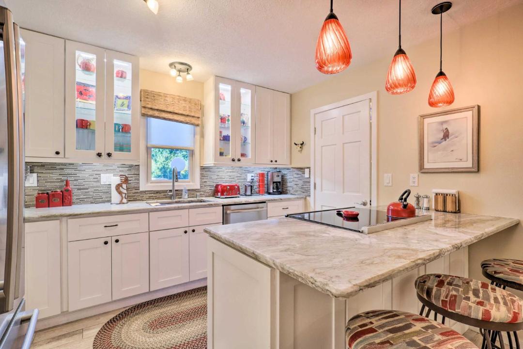 Photo of Kitchen in Northeast Santa Fe