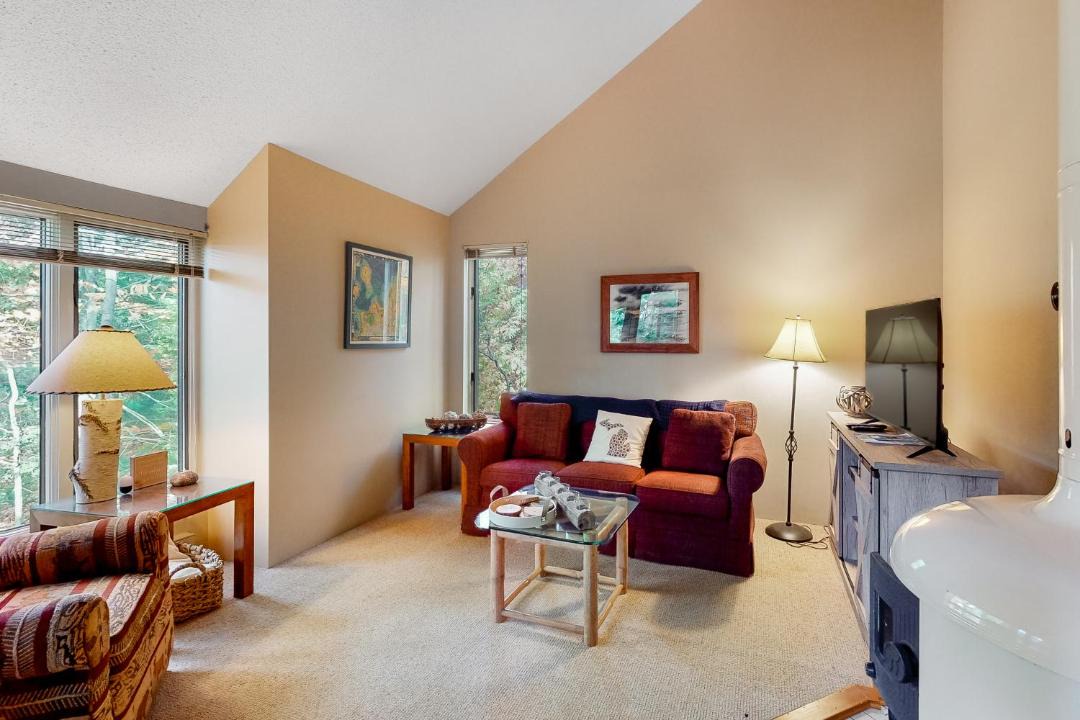 Photo of Livingroom in Maple City