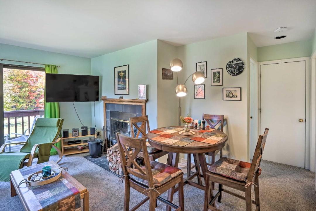Photo of Livingroom in West Dover
