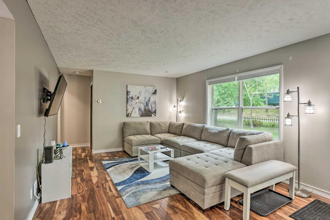 Photo of Livingroom in Pentwater