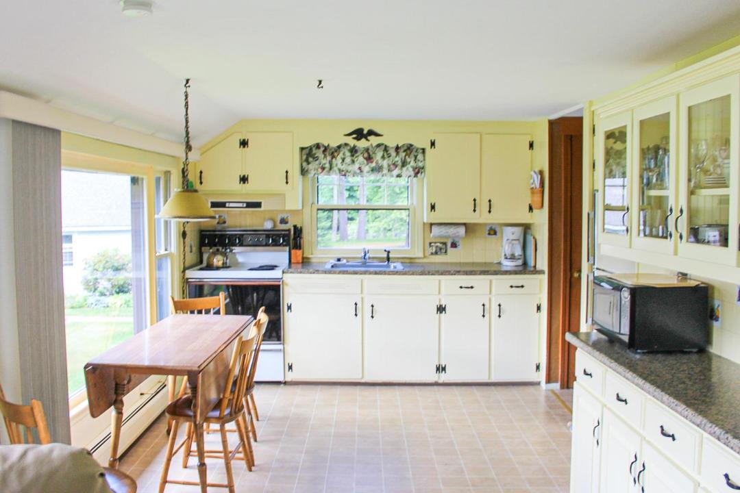 Photo of Kitchen in Moultonborough