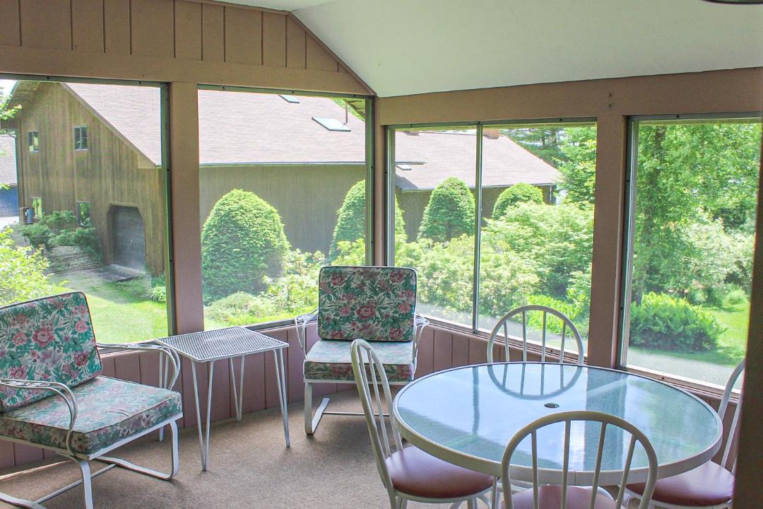 Photo of Patio Balcony in Moultonborough