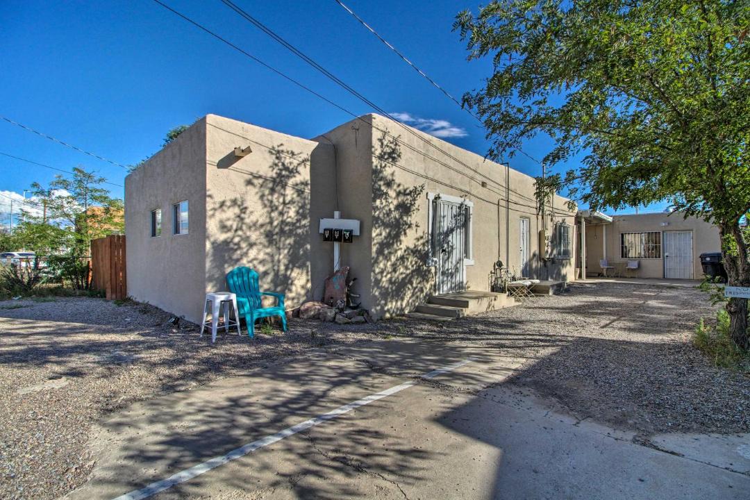 Photo of Buildings in Near North Valley
