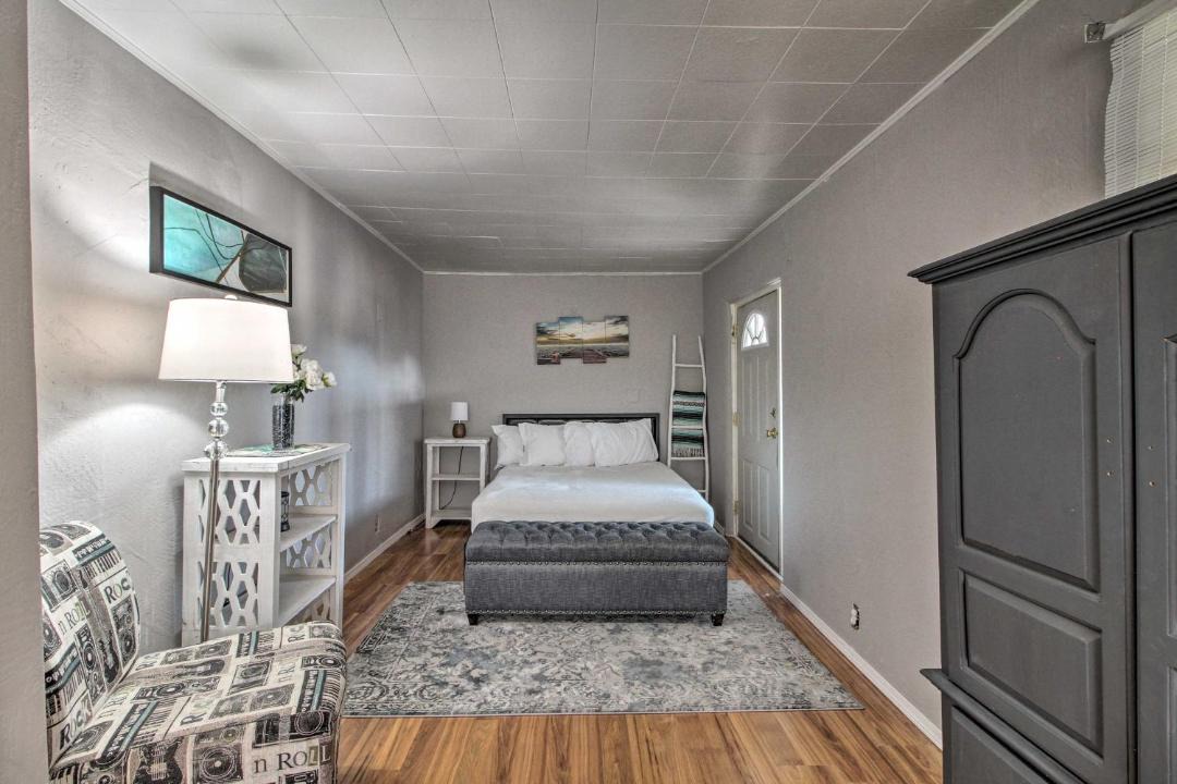 Photo of Bedroom in Near North Valley