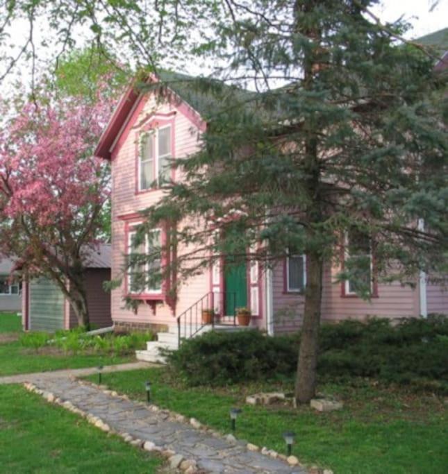 Photo of Buildings in St. Ansgar