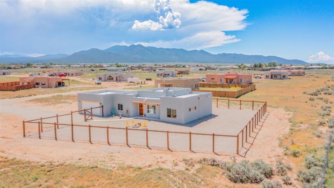 Photo of Others in Taos