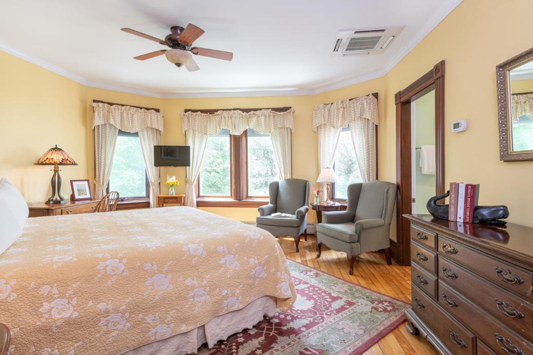 Photo of Bedroom in Jericho