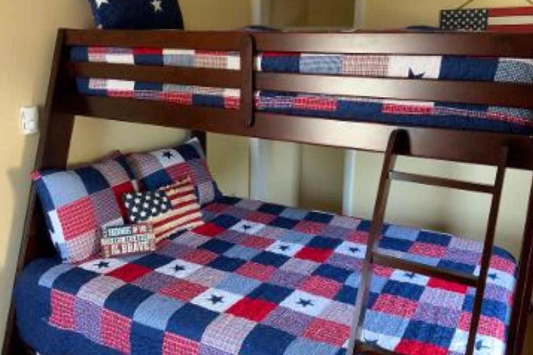 Photo of Bedroom in Frontenac