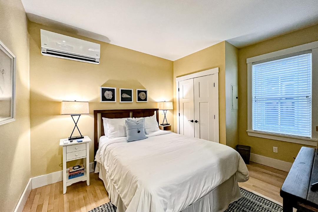 Photo of Bedroom in West End