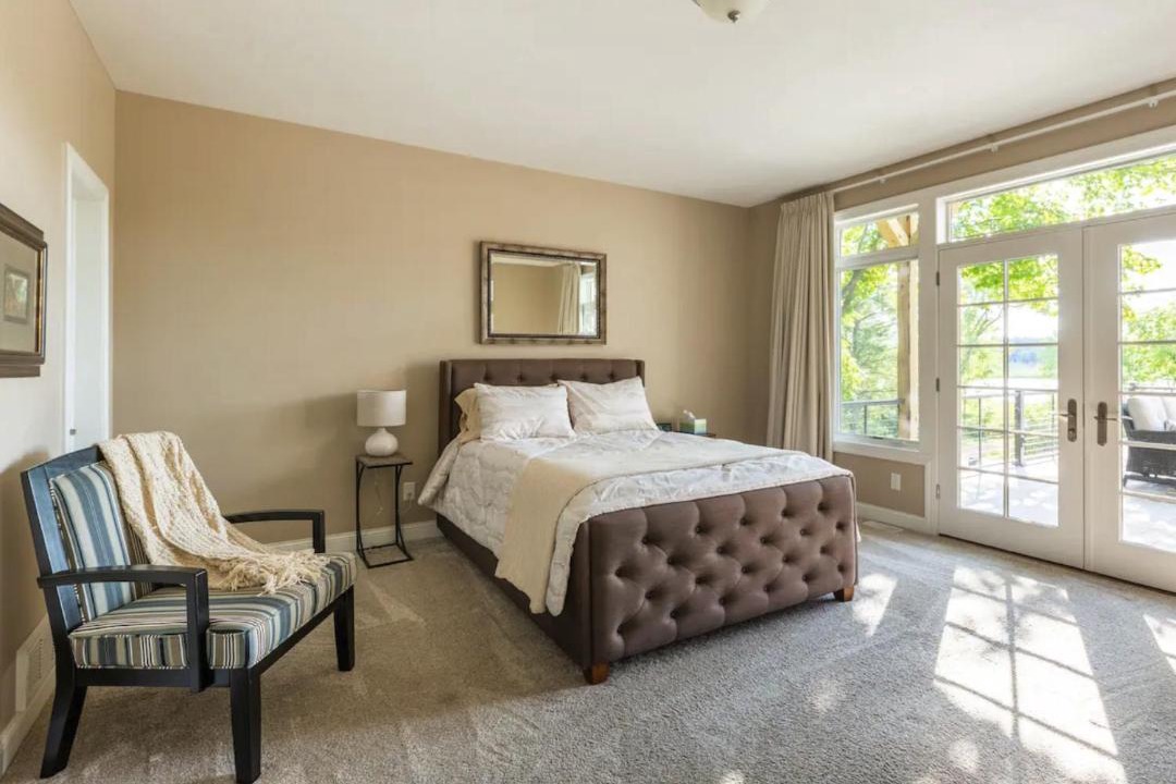 Photo of Bedroom in Excelsior