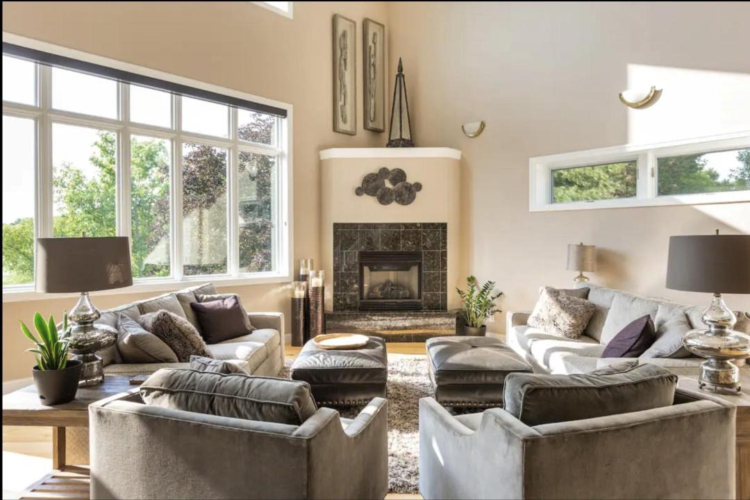 Photo of Livingroom in Excelsior