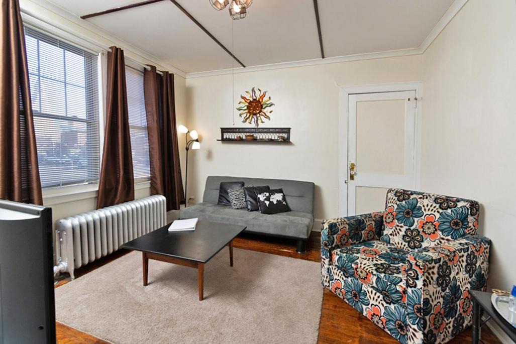 Photo of Livingroom in South Green