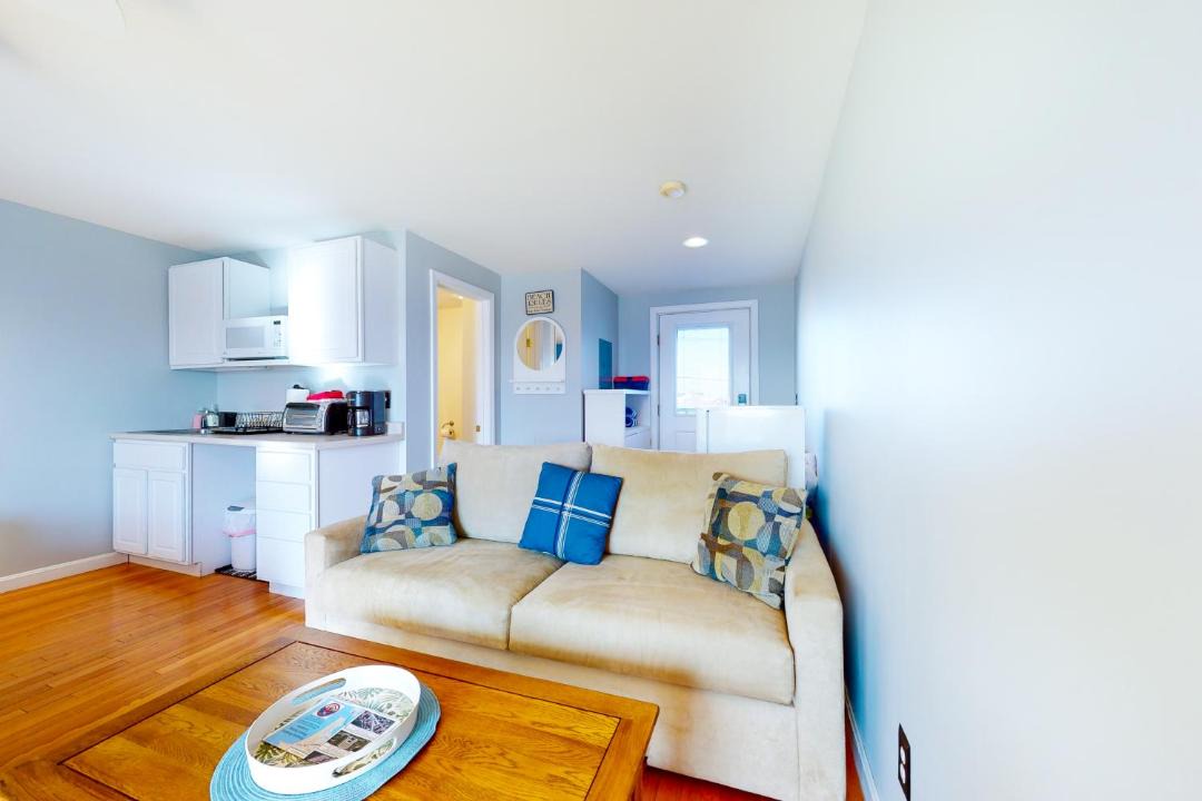 Photo of Livingroom in Hampton
