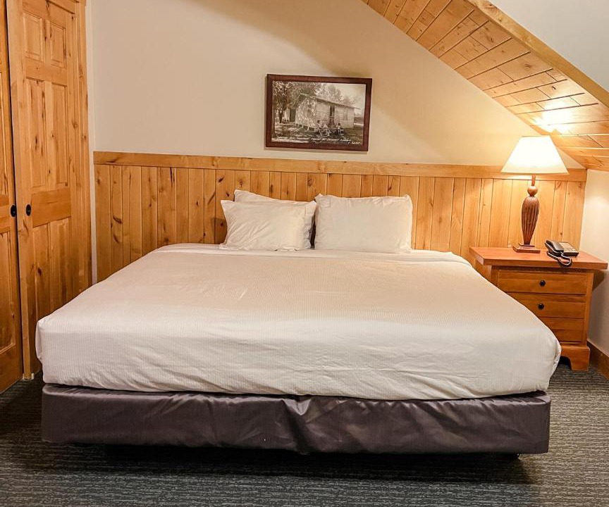 Photo of Bedroom in Deerwood