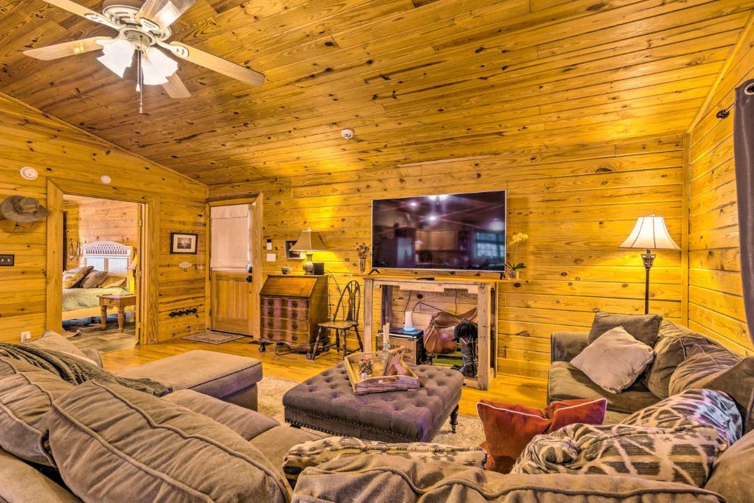 Photo of Livingroom in Cabot