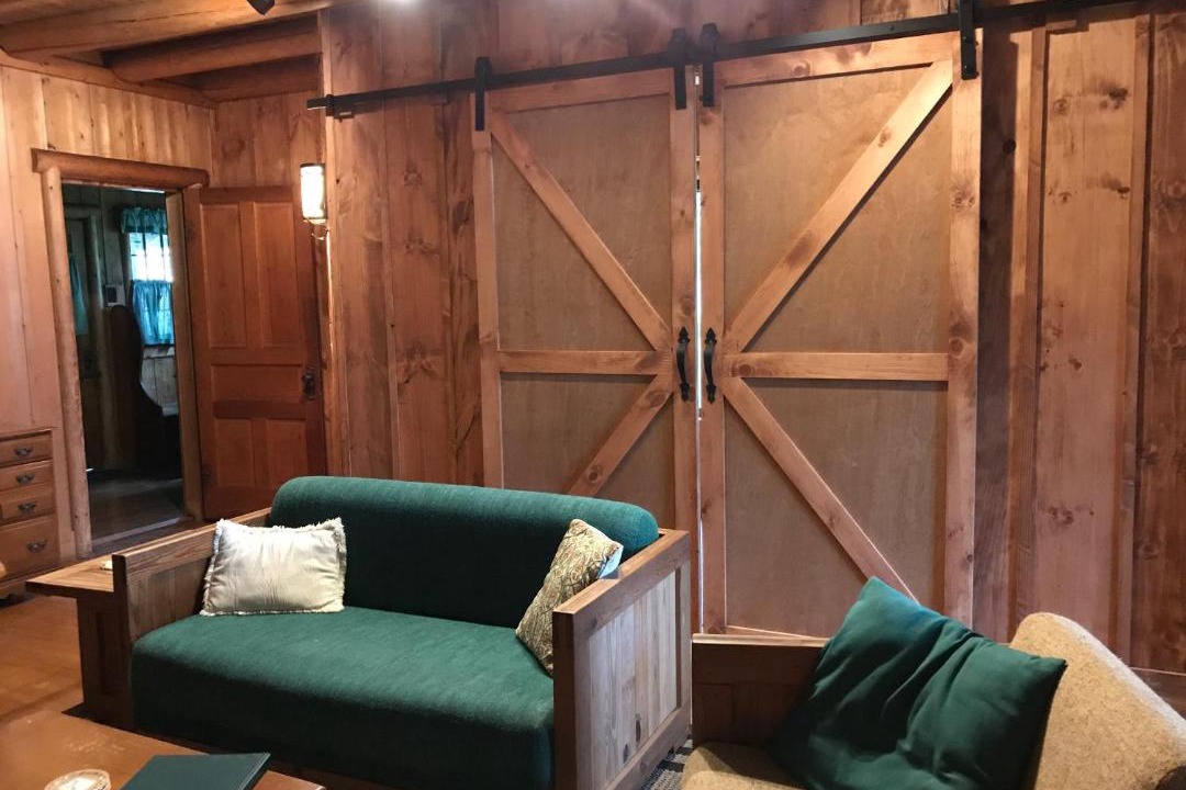 Photo of Livingroom in Eagle Bay