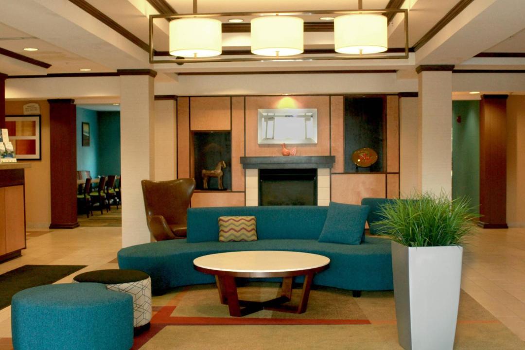 Photo of Livingroom in White Hall