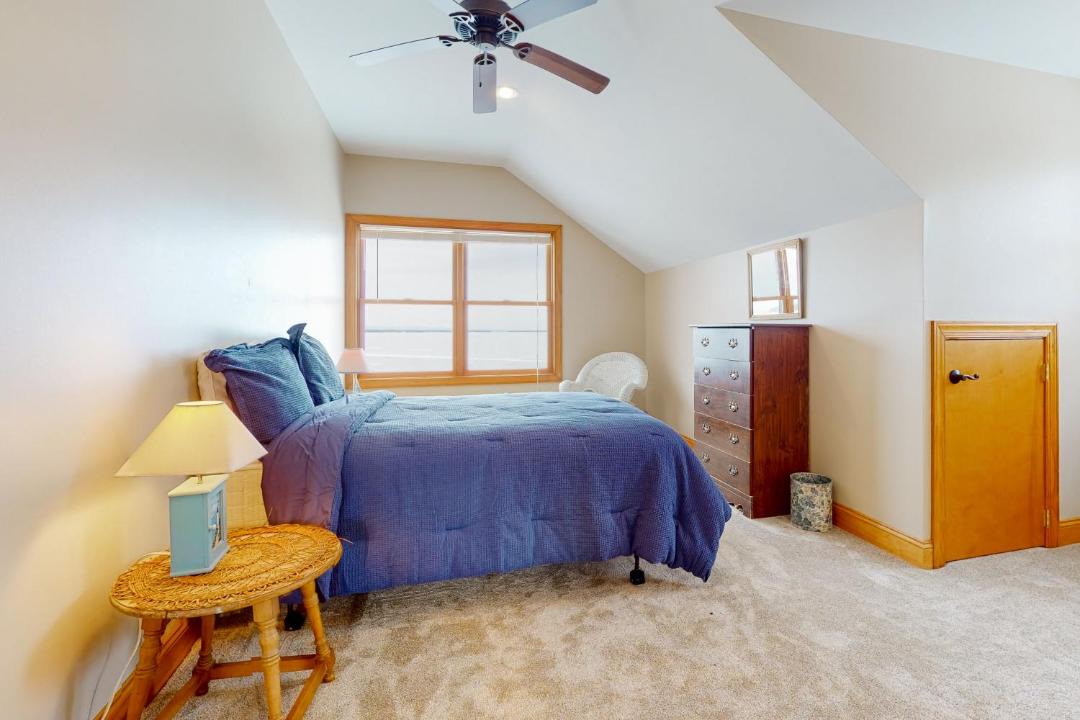 Photo of Bedroom in Malletts Bay