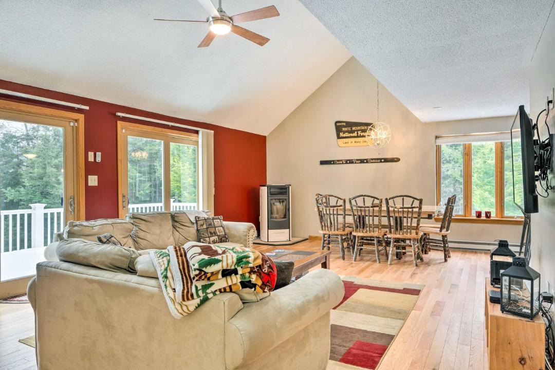 Photo of Livingroom in Campton