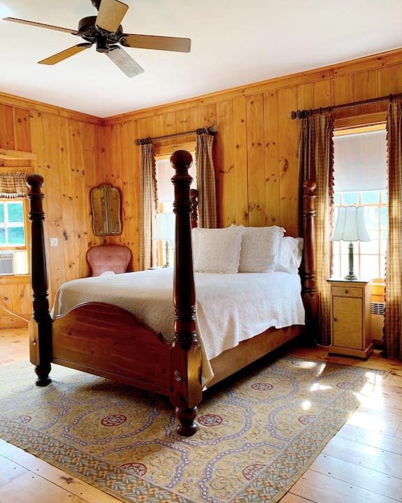 Photo of Bedroom in Manchester Center