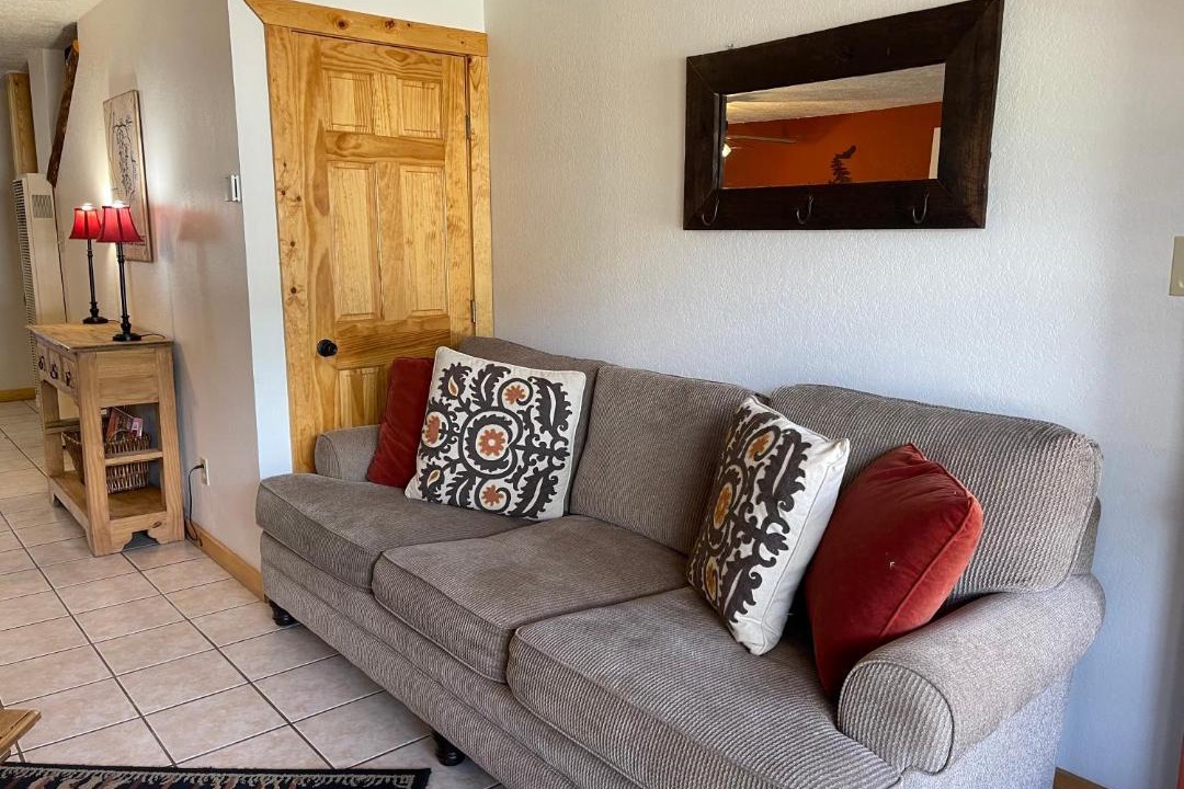 Photo of Livingroom in Red River