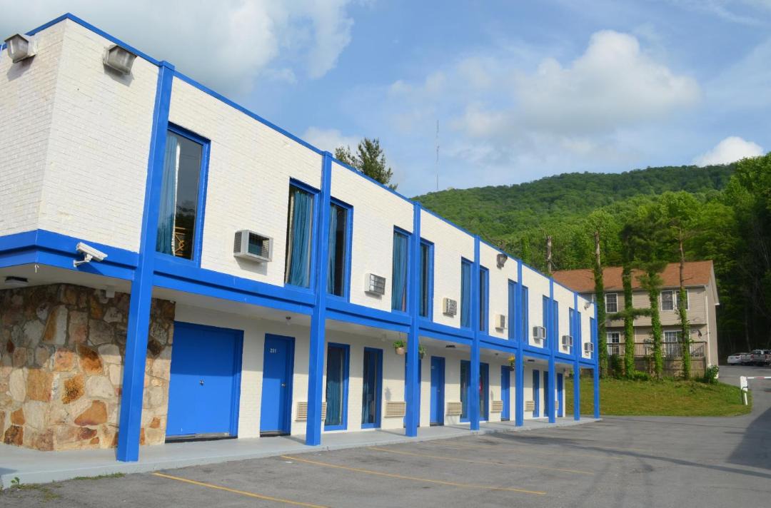 Photo of Buildings in Bluefield