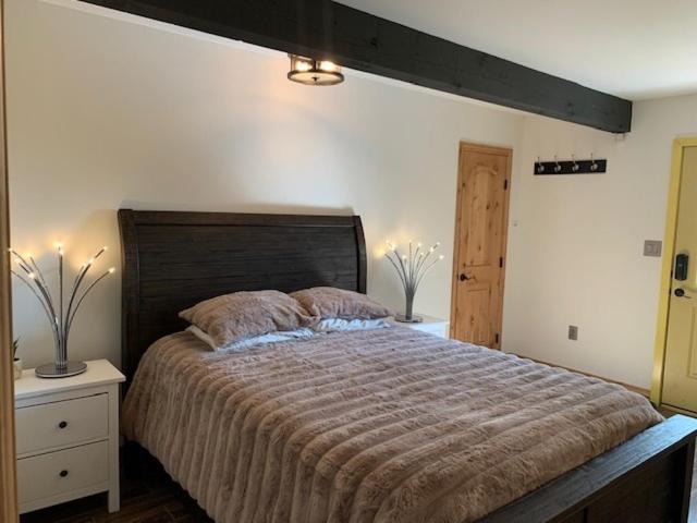 Photo of Bedroom in Raton