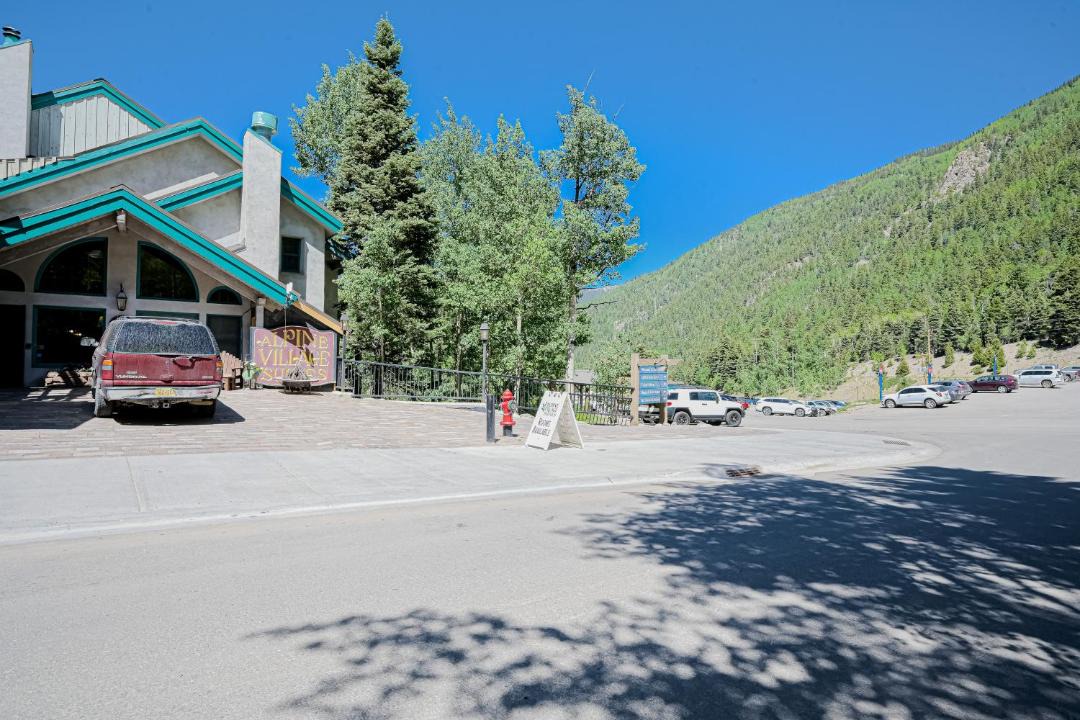 Photo of Others in Taos Ski Valley