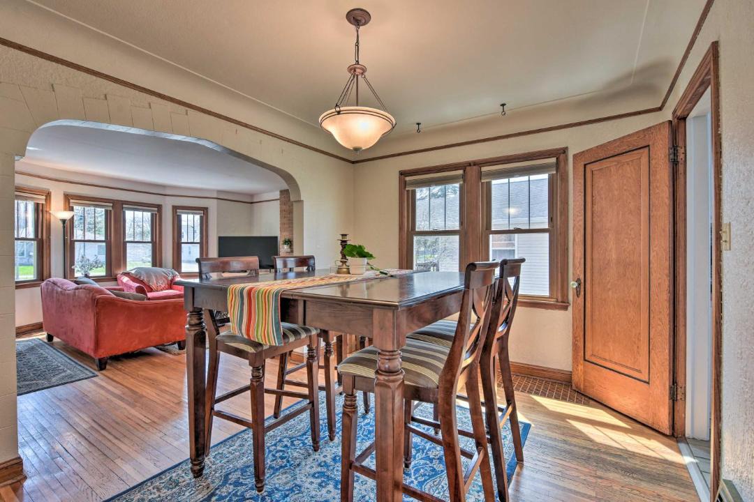 Photo of Livingroom in Richfield