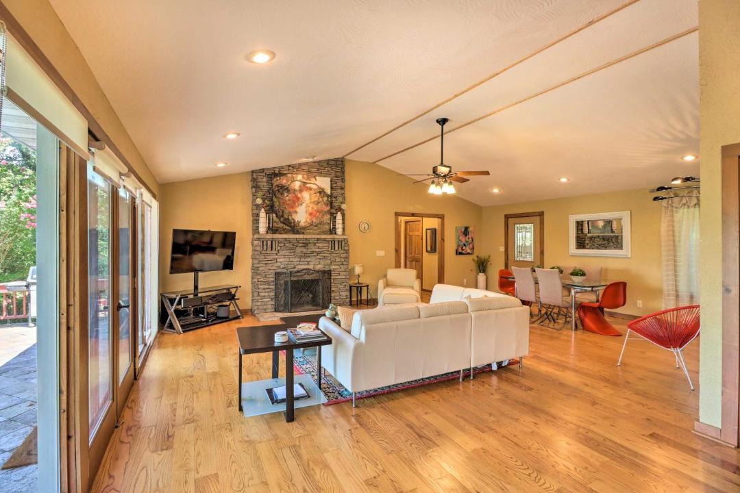 Photo of Livingroom in Mountain Home