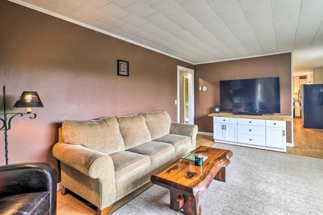 Photo of Livingroom in Morrisville