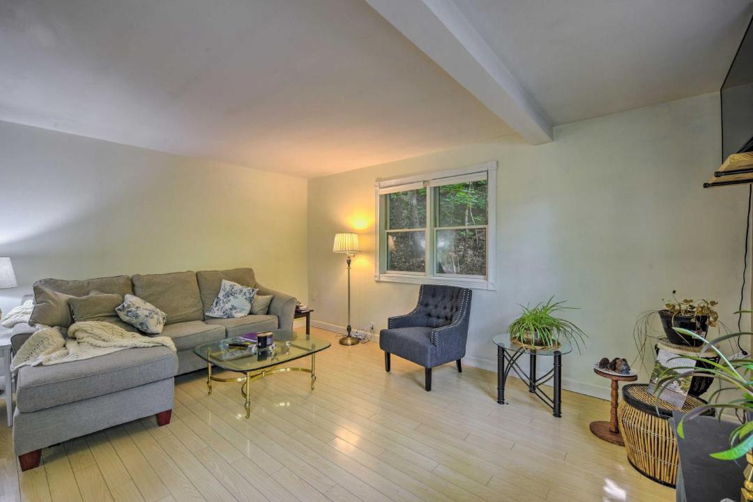 Photo of Livingroom in St Croix Falls