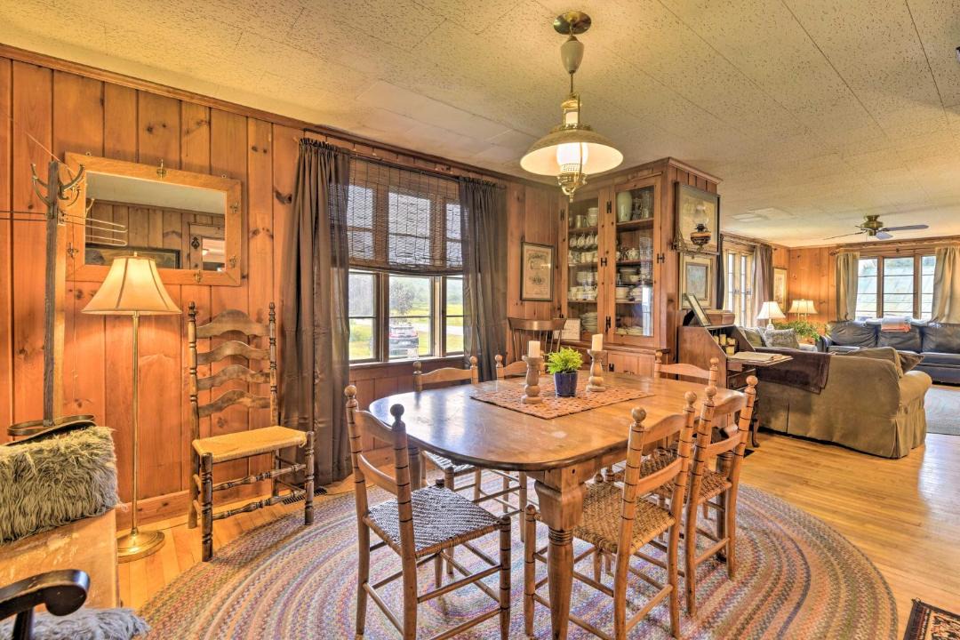 Photo of Livingroom in Granville