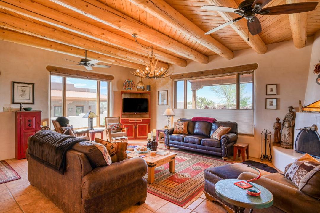 Photo of Livingroom in Arroyo Seco