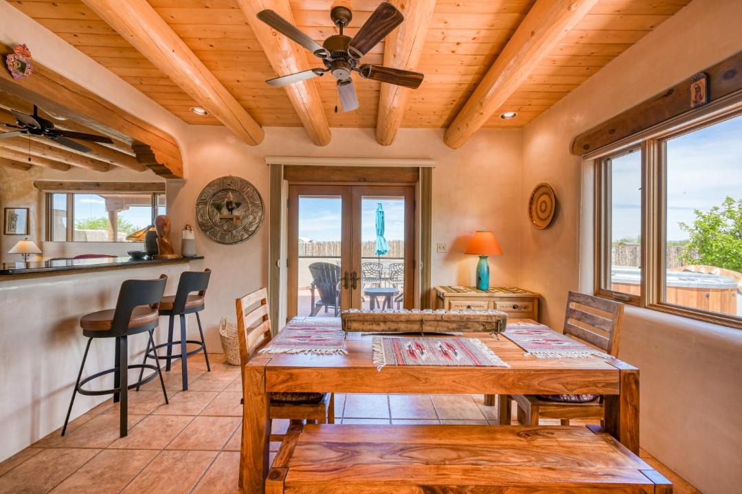 Photo of Livingroom in Arroyo Seco