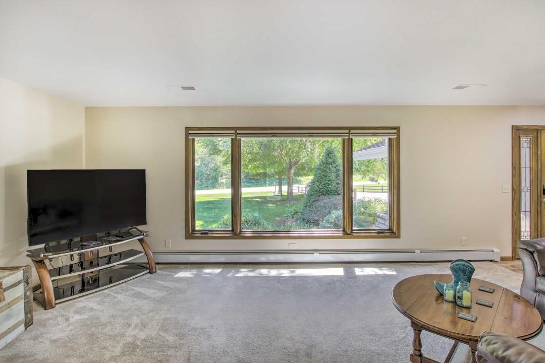Photo of Livingroom in Branch