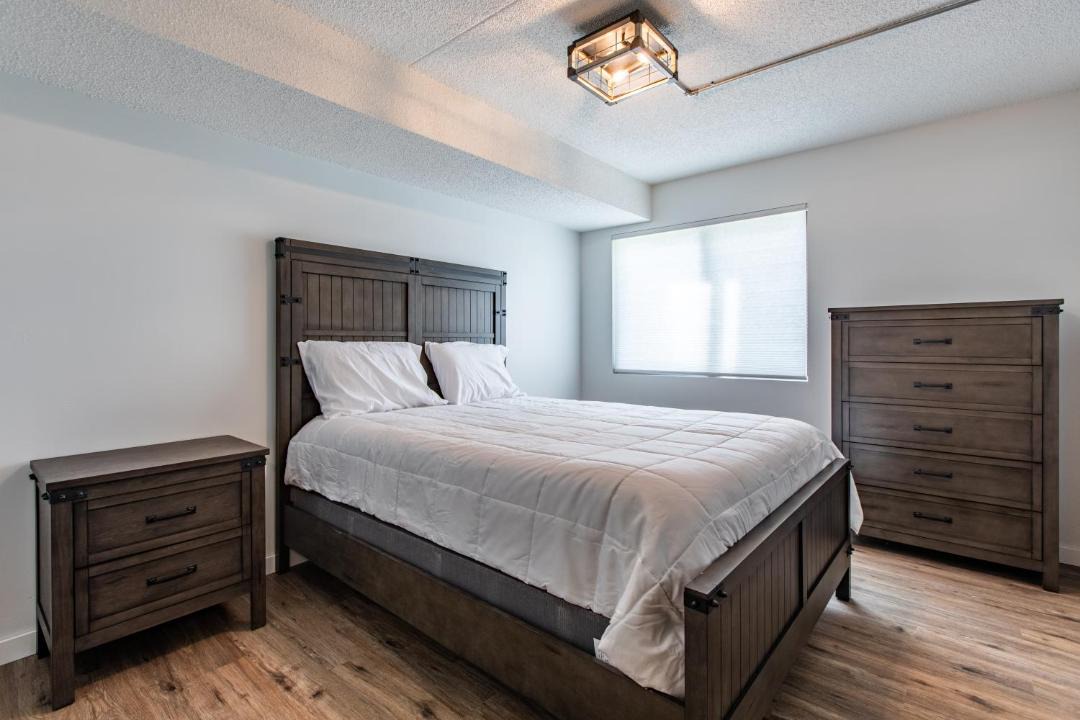 Photo of Bedroom in East Side Pioneers