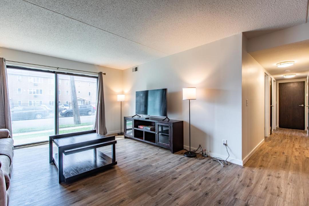 Photo of Livingroom in East Side Pioneers