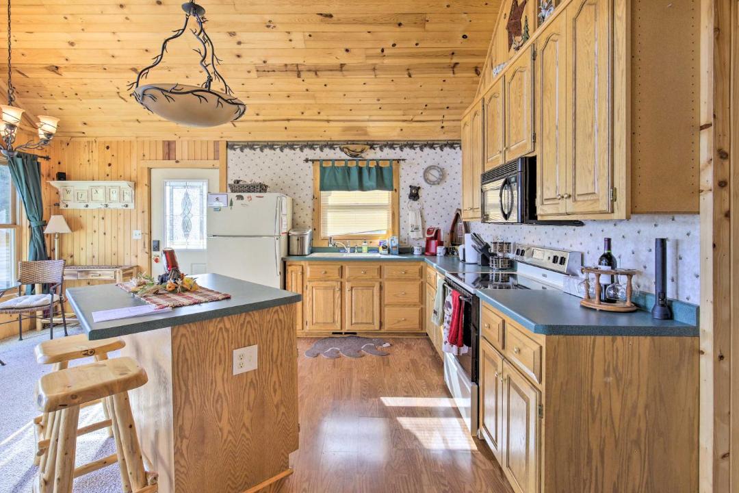 Photo of Kitchen in Pine Lake