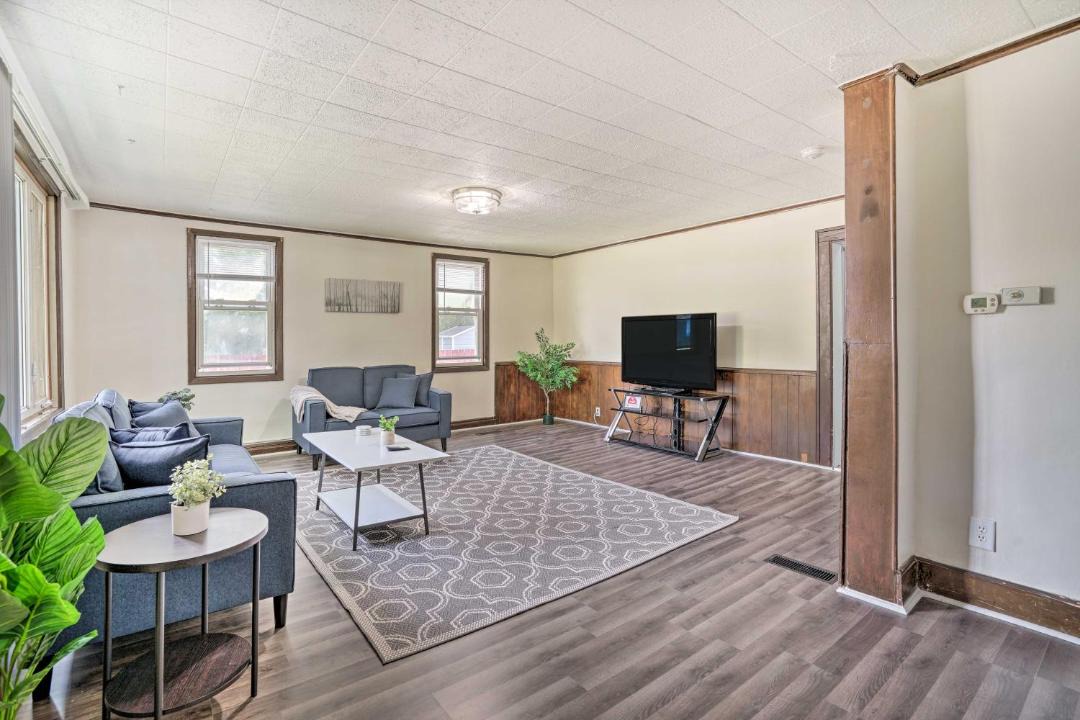 Photo of Livingroom in West St. Paul