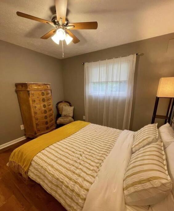 Photo of Bedroom in Tobyhanna