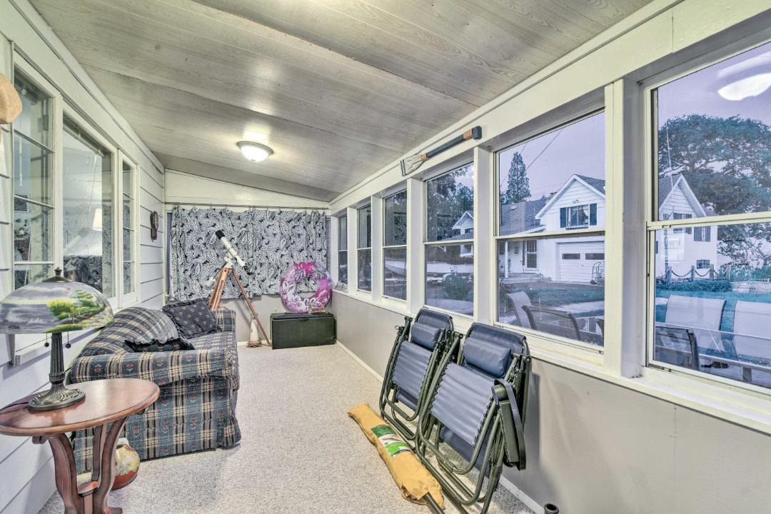 Photo of Livingroom in East Tawas