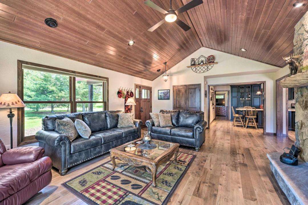 Photo of Livingroom in Siren