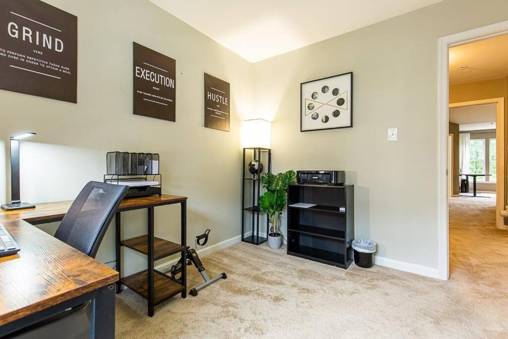 Photo of Livingroom in Germantown