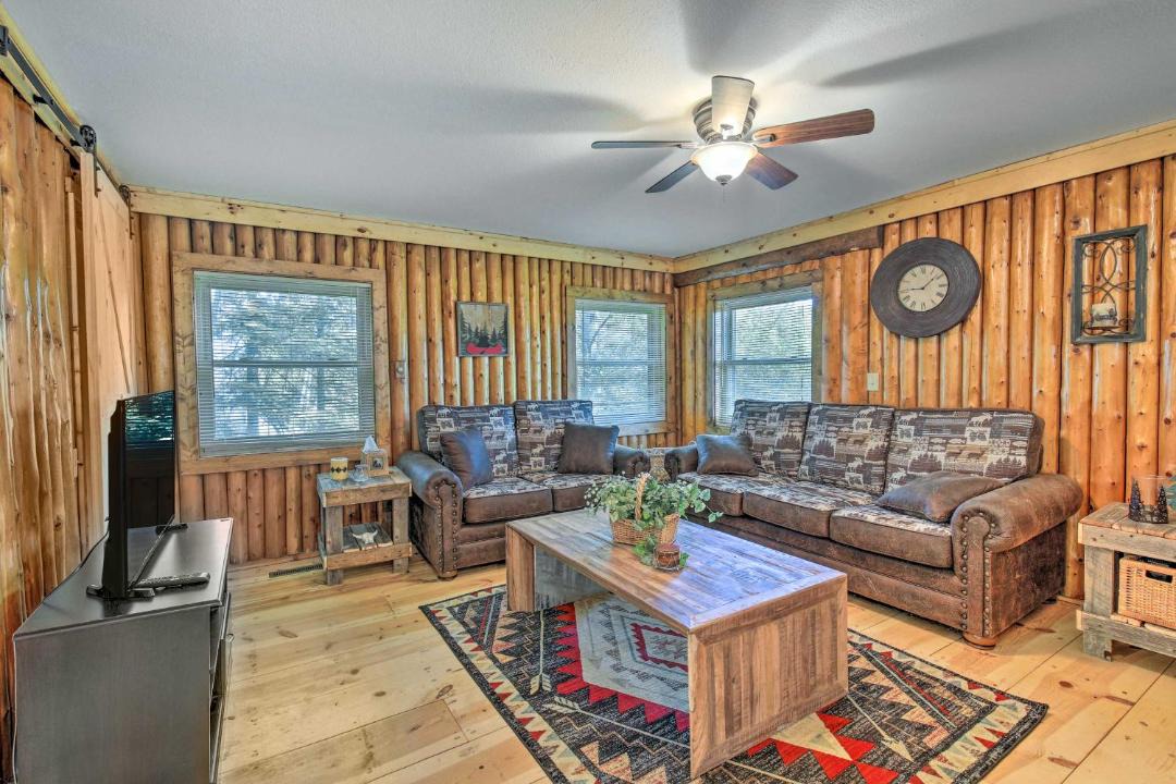 Photo of Livingroom in Tomahawk
