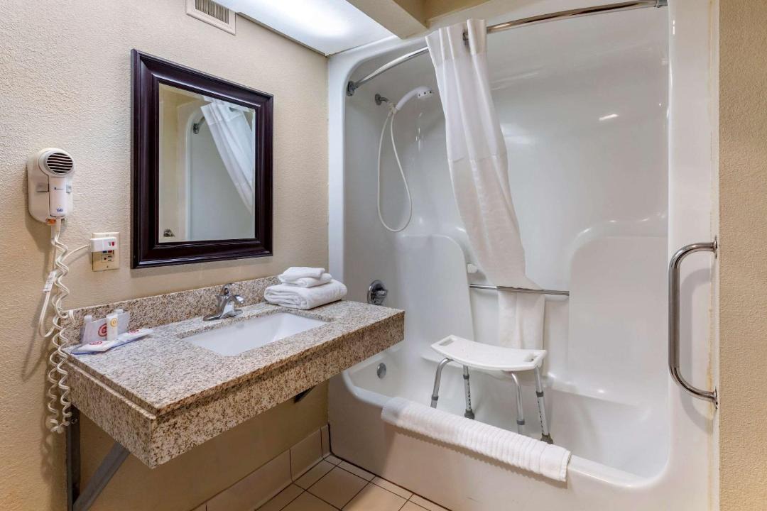 Photo of Bathroom in Alliance